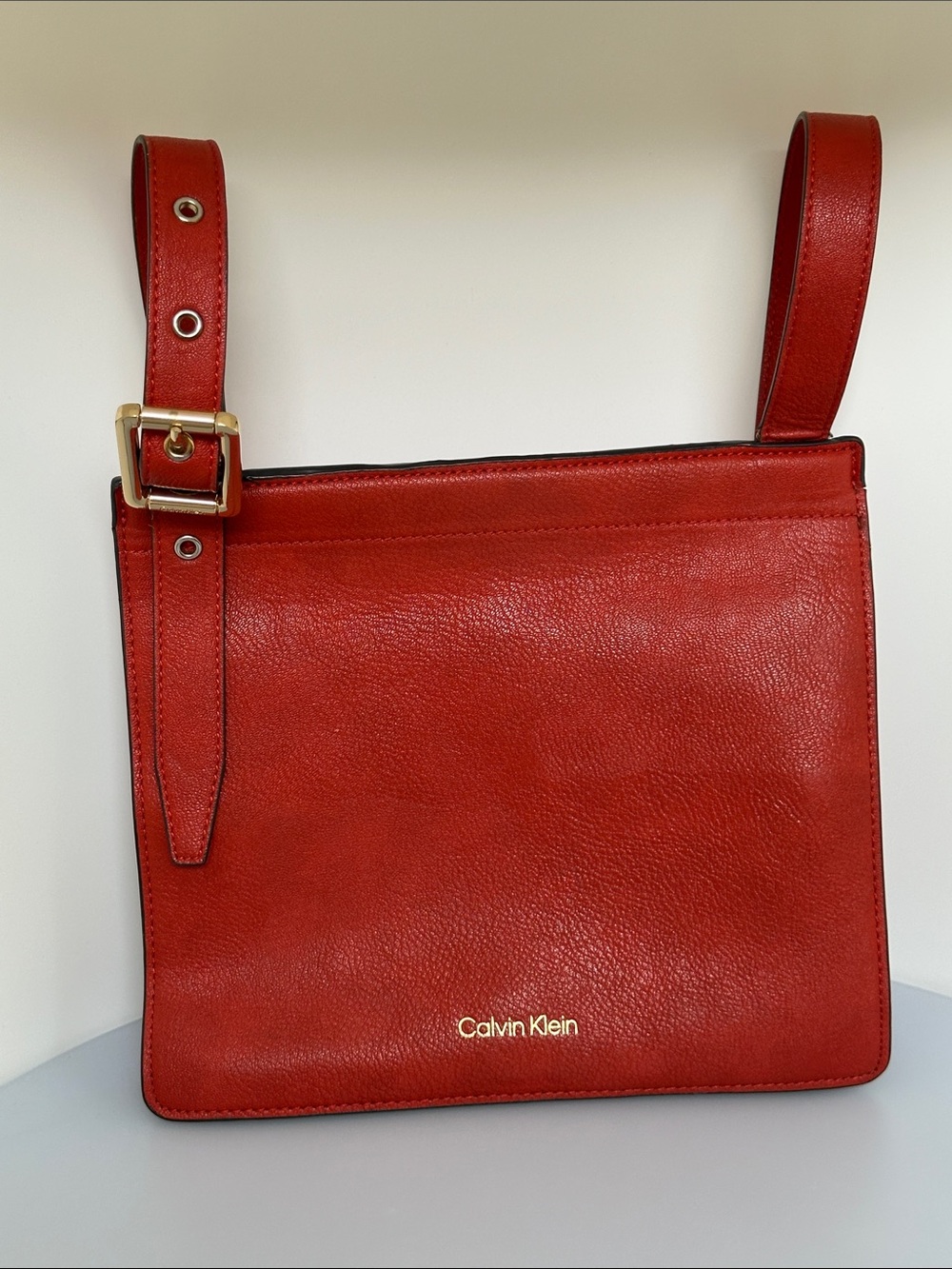Calvin Klein Red Leather Crossbody Shoulder Bag with Gold Hardware